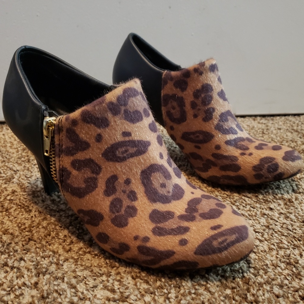 Leopard heels